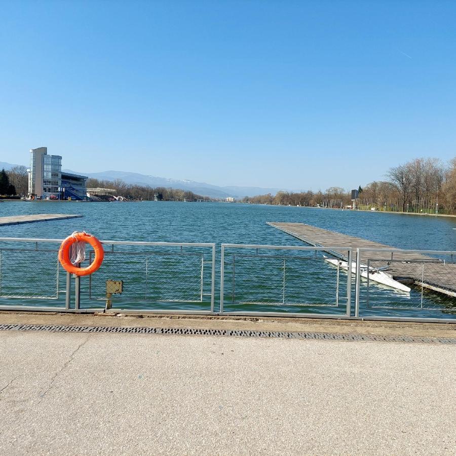 Rowing Base Apartment Plovdiv Esterno foto
